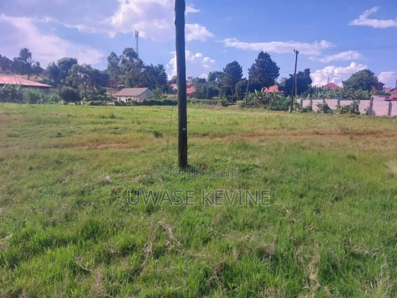 Land for Sale 3 Acres at Mpererwe Side. 800millions Per Acre