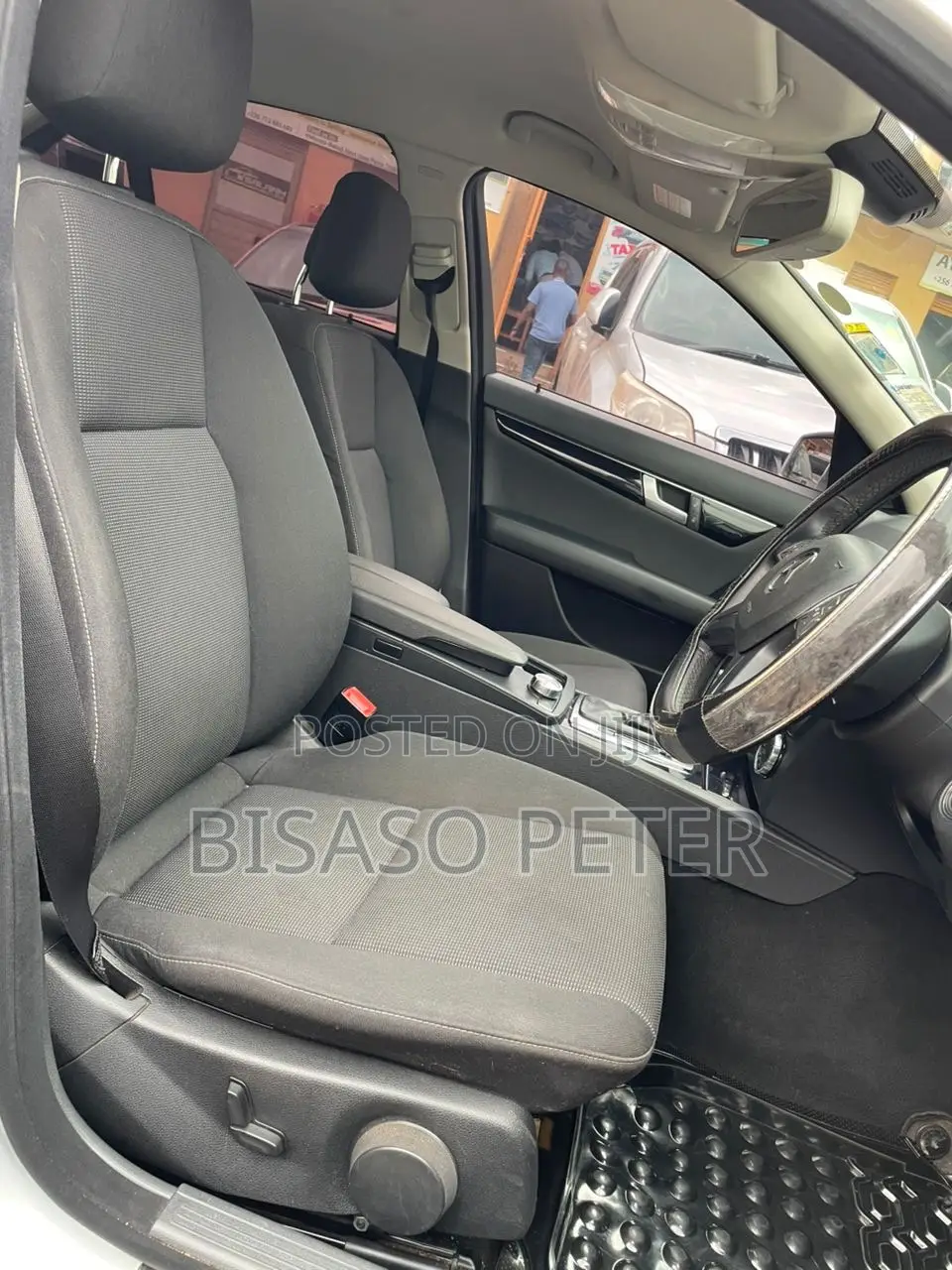 Mercedes-Benz C200 2012 Silver