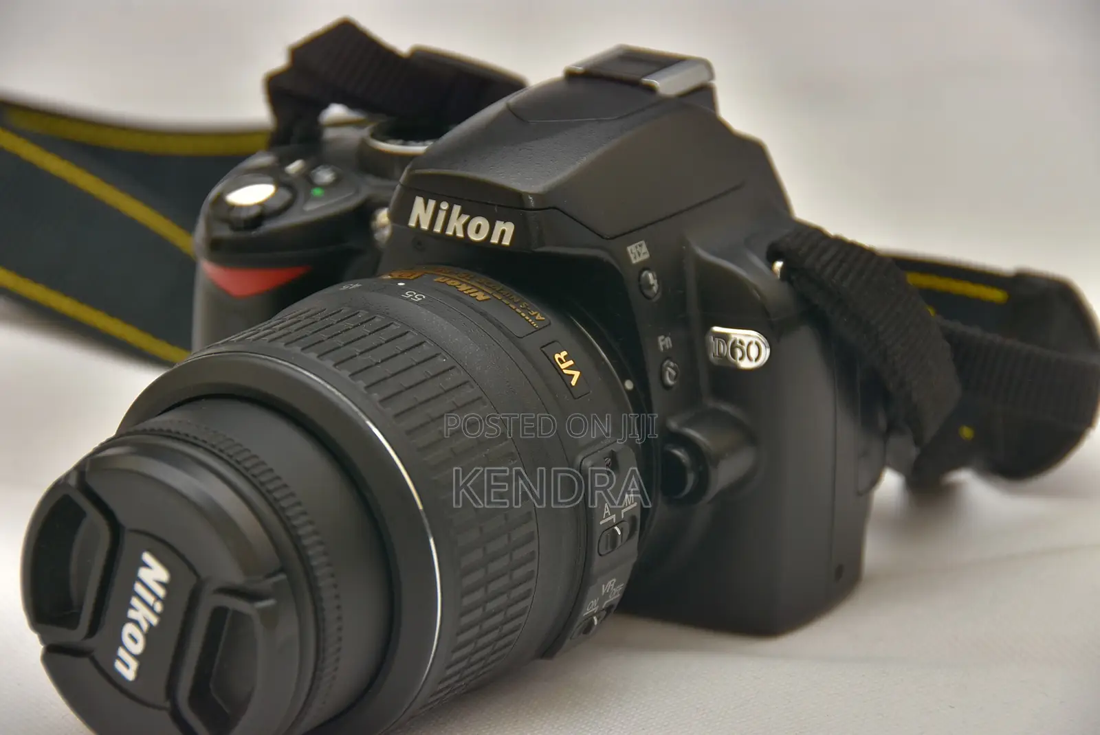 Nikon D60 + 18-55mm