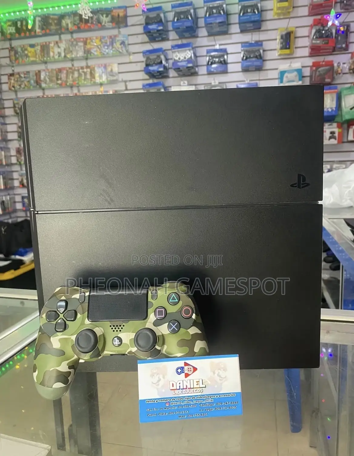 Ps4 Ready-to-Play Console Deal, 2 Pads Included and 20 Games.