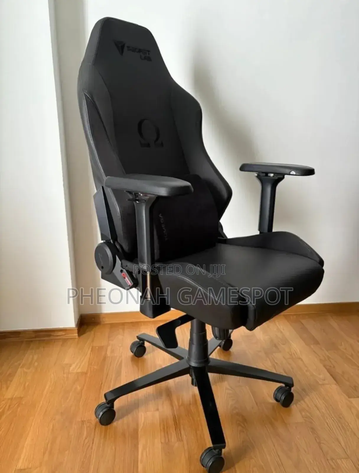 Gaming Chair: Sit Firm Like A Boss Who Has Just Received The Salary