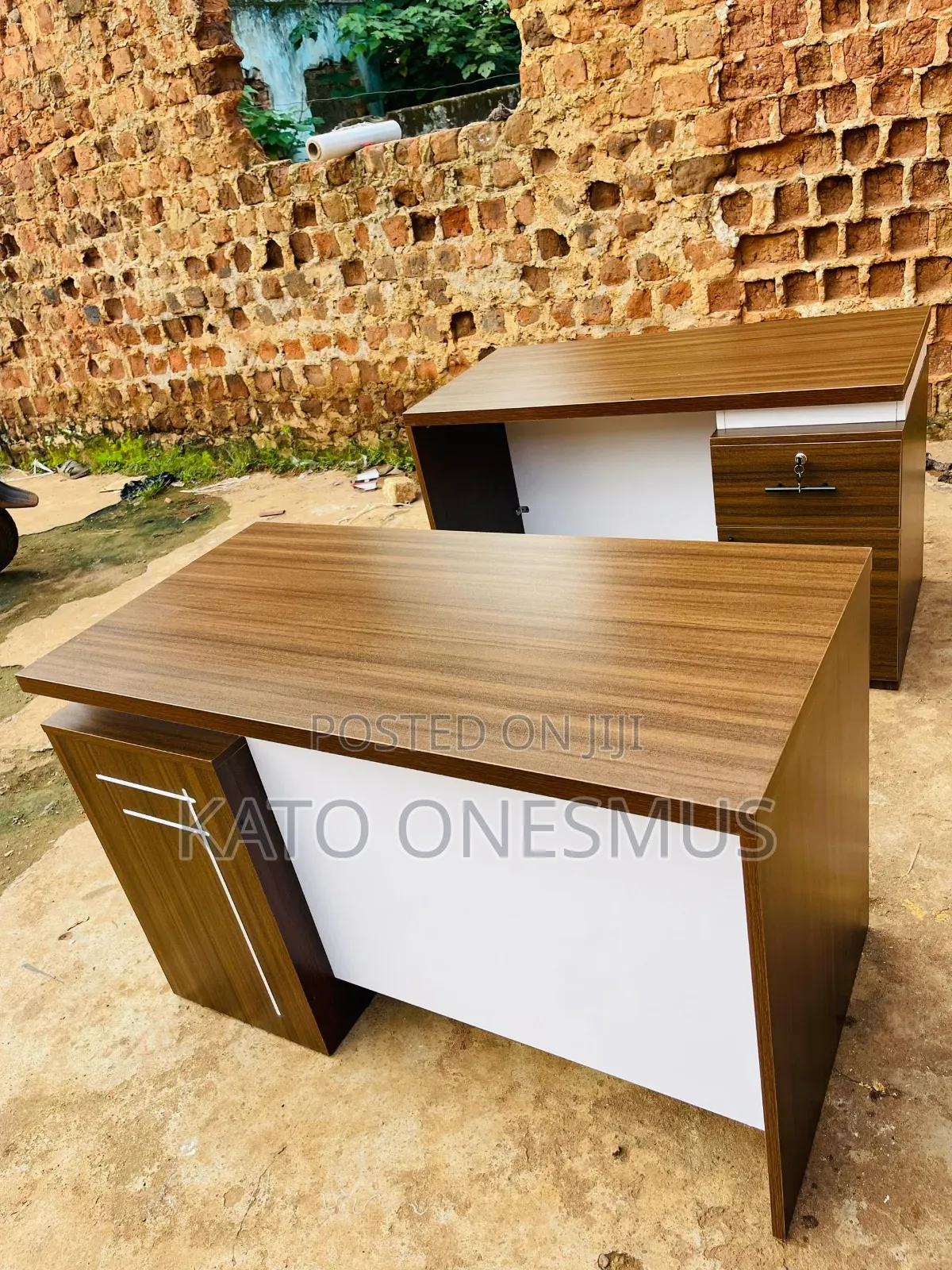 Modern Office Desks