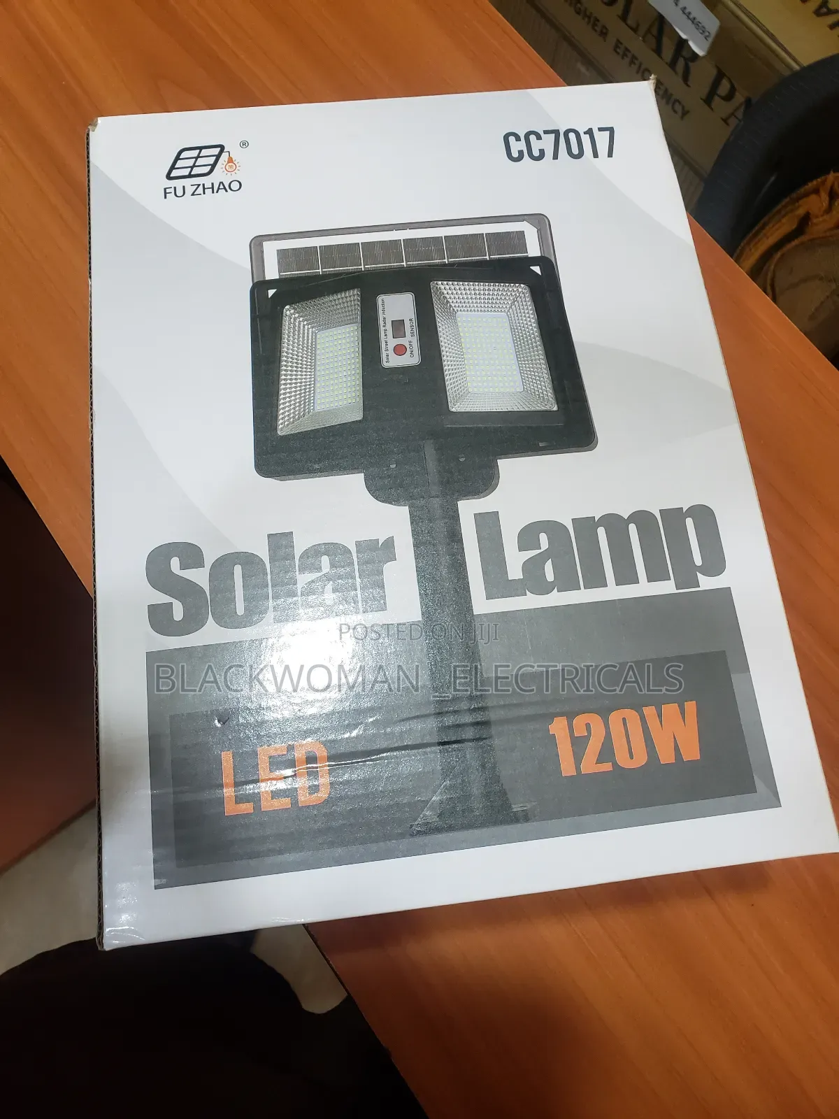 Mini Solar Streetlight Comes With Pole