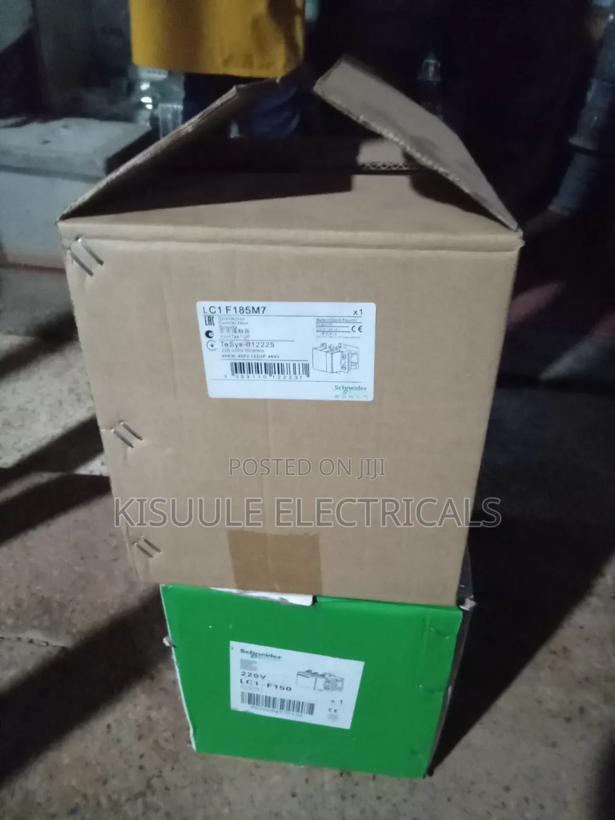 Schneider Original 315a Contactor 3pole