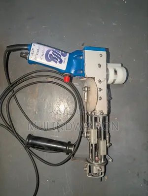 Tufting Gun And Clippers