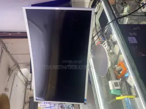 Samsung C32f391fwn Is a 32-Inch Full Hd (1920x1080) Curved Monitor