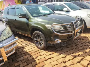 Toyota Vanguard 2010 Green