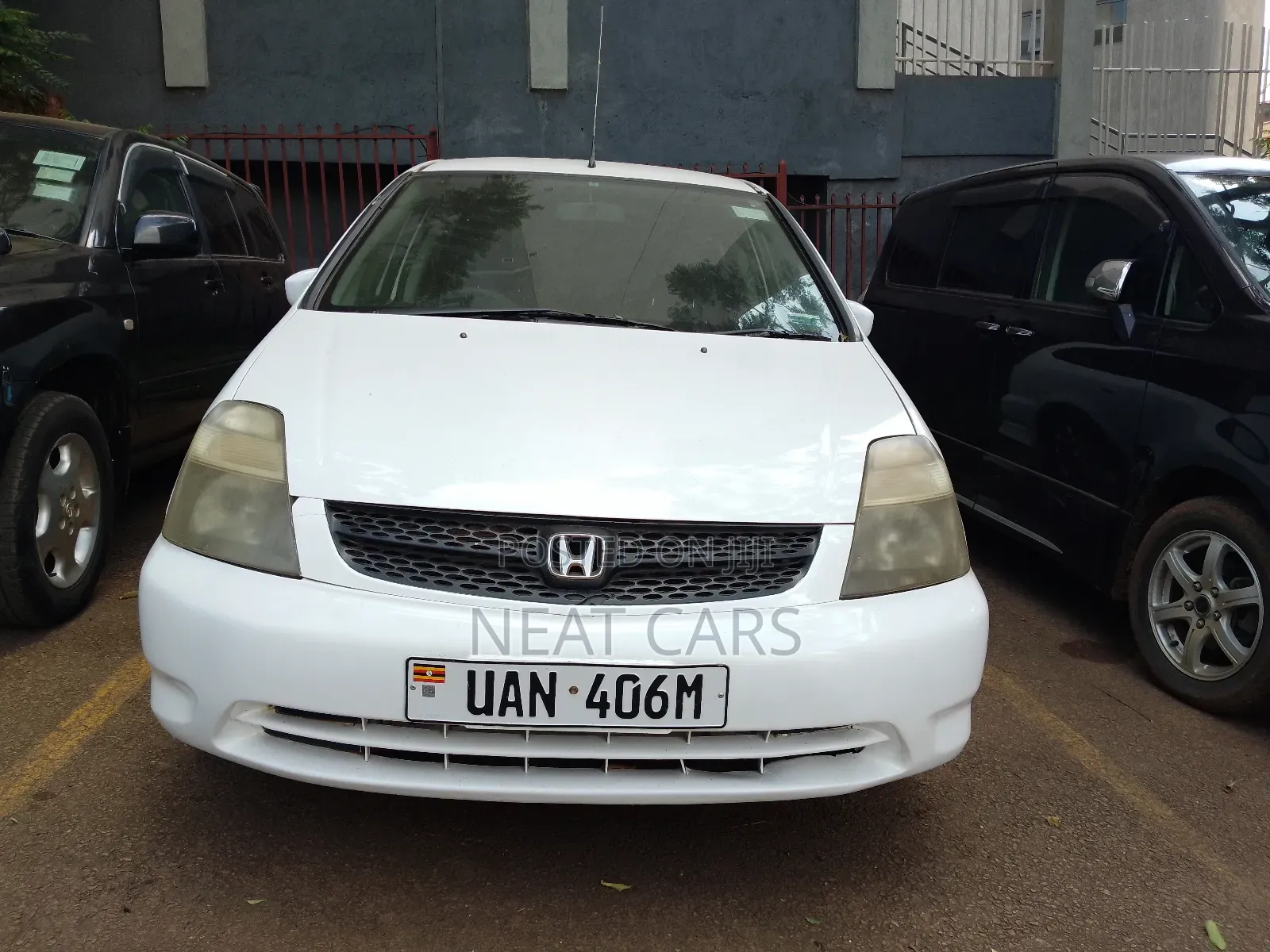 Honda Stream 2000 Pearl