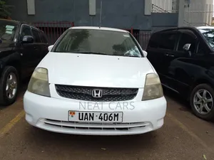 Honda Stream 2000 Pearl