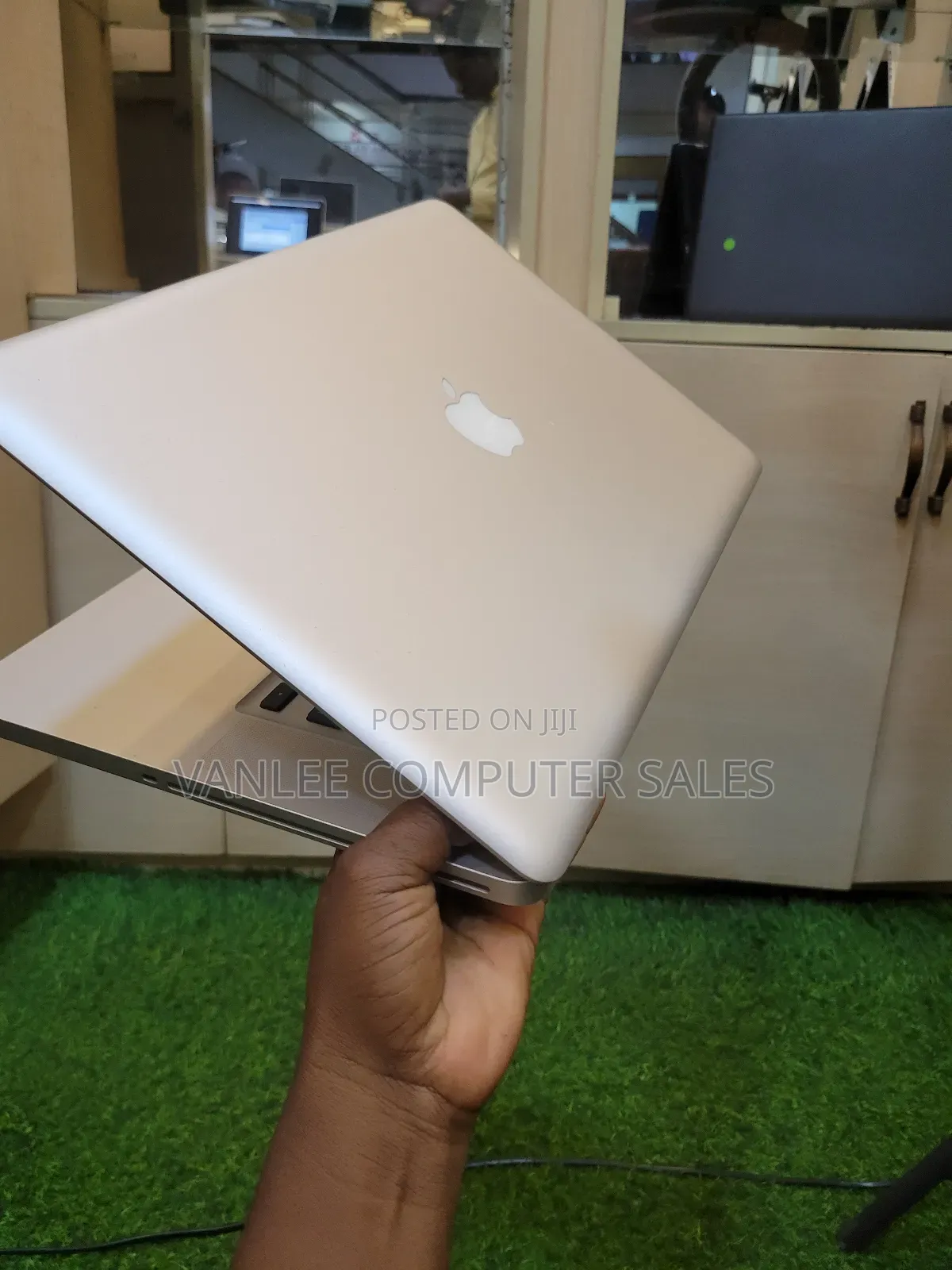 Laptop Apple MacBook Pro 8GB Intel Core I5 HDD 500GB