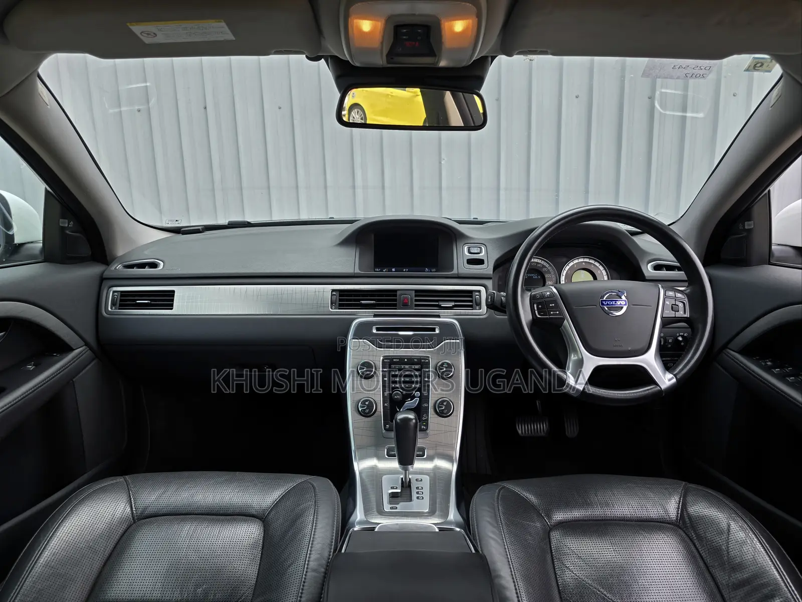 Volvo XC70 T6 2012 White