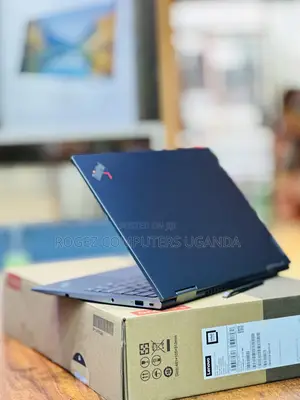 New Laptop Lenovo ThinkPad X1 Yoga Gen 8 16GB Intel Core i7 SSD 512GB