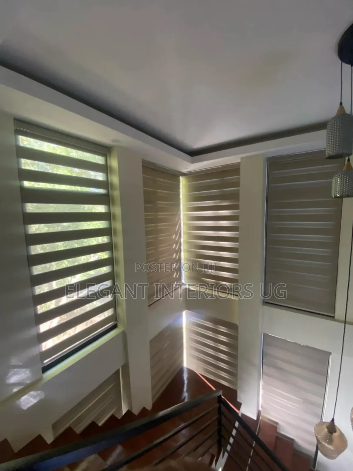 Elegant Curtain Window Blinds Used in Hospital and Kitchen Windows