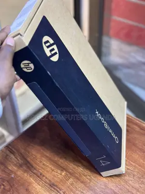 New Laptop HP OmniBook 5 Flip 14-Fp0023dx 8GB Intel Core 5 SSD 512GB