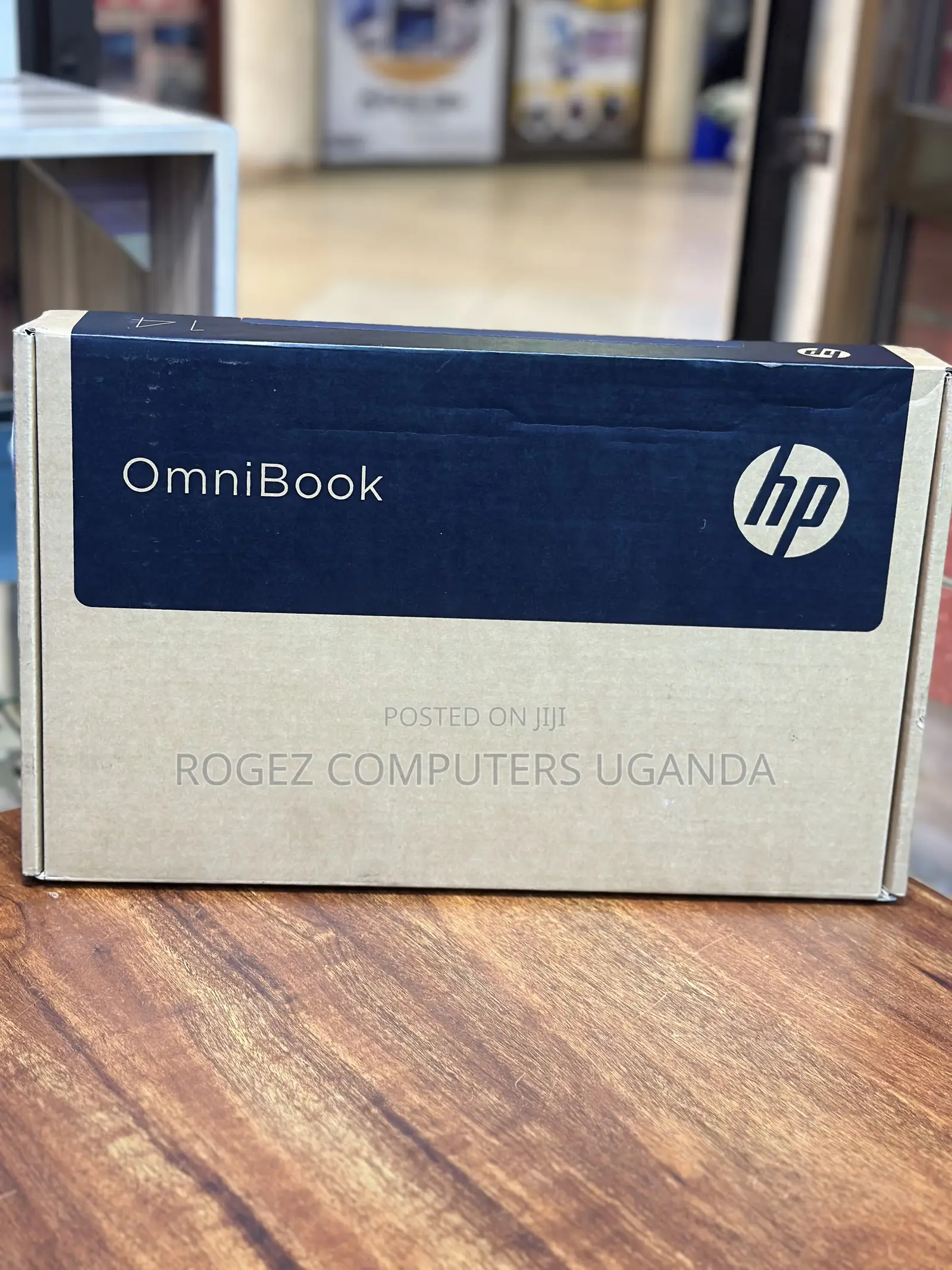 New Laptop HP OmniBook 5 Flip 14-Fp0023dx 8GB Intel Core 5 SSD 512GB