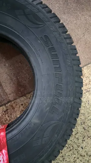 265/75r16 All Terrain Sunfull Tires Brand New