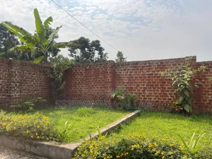 Furnished 4bdrm Bungalow in Busukuma for sale