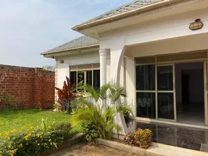 Furnished 4bdrm Bungalow in Busukuma for sale