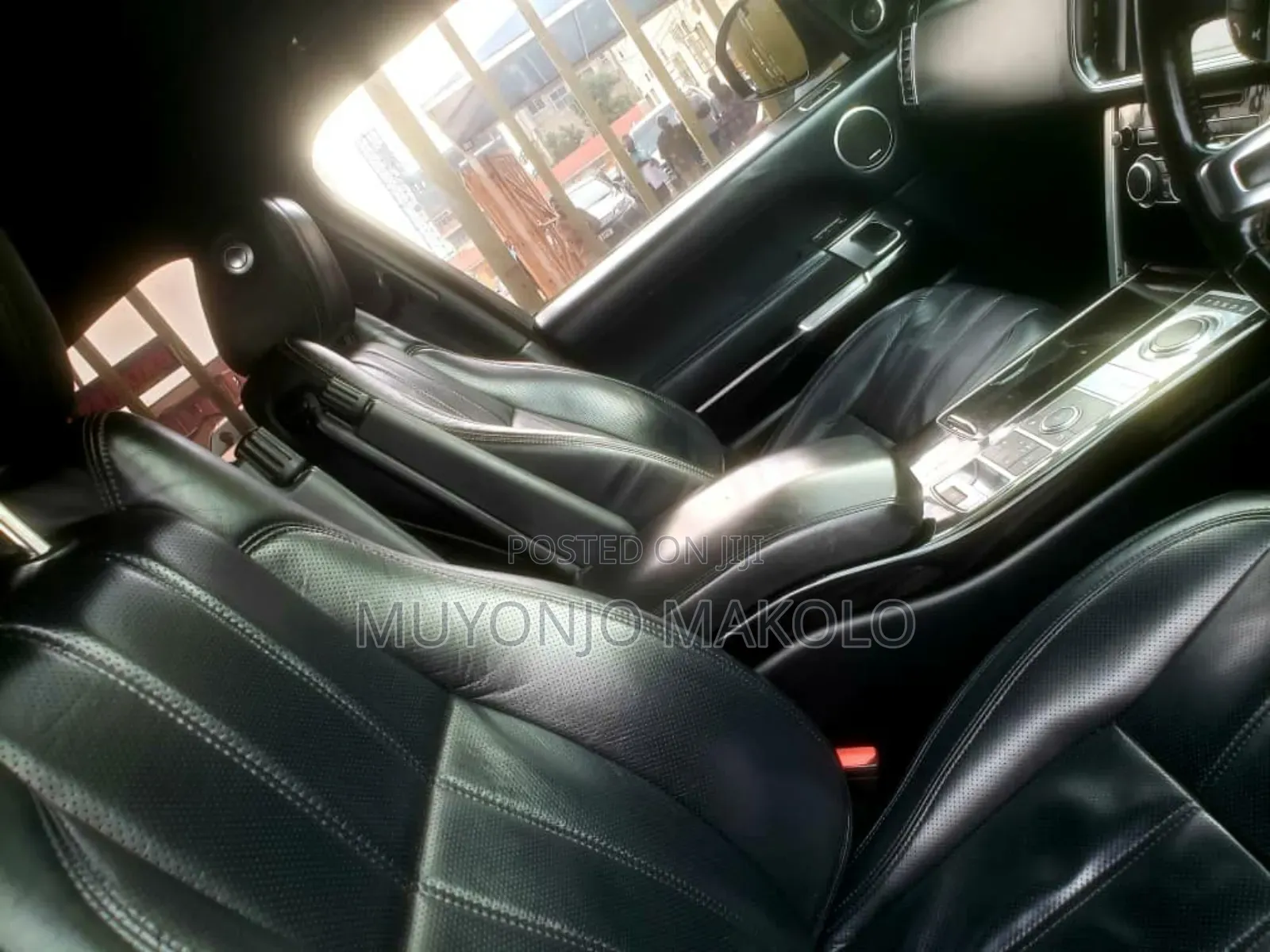 Land Rover Range Rover Vogue 2015 Black