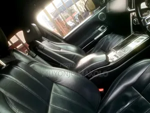 Land Rover Range Rover Vogue 2015 Black
