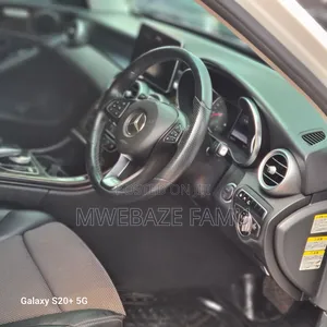 Mercedes-Benz C220 2015