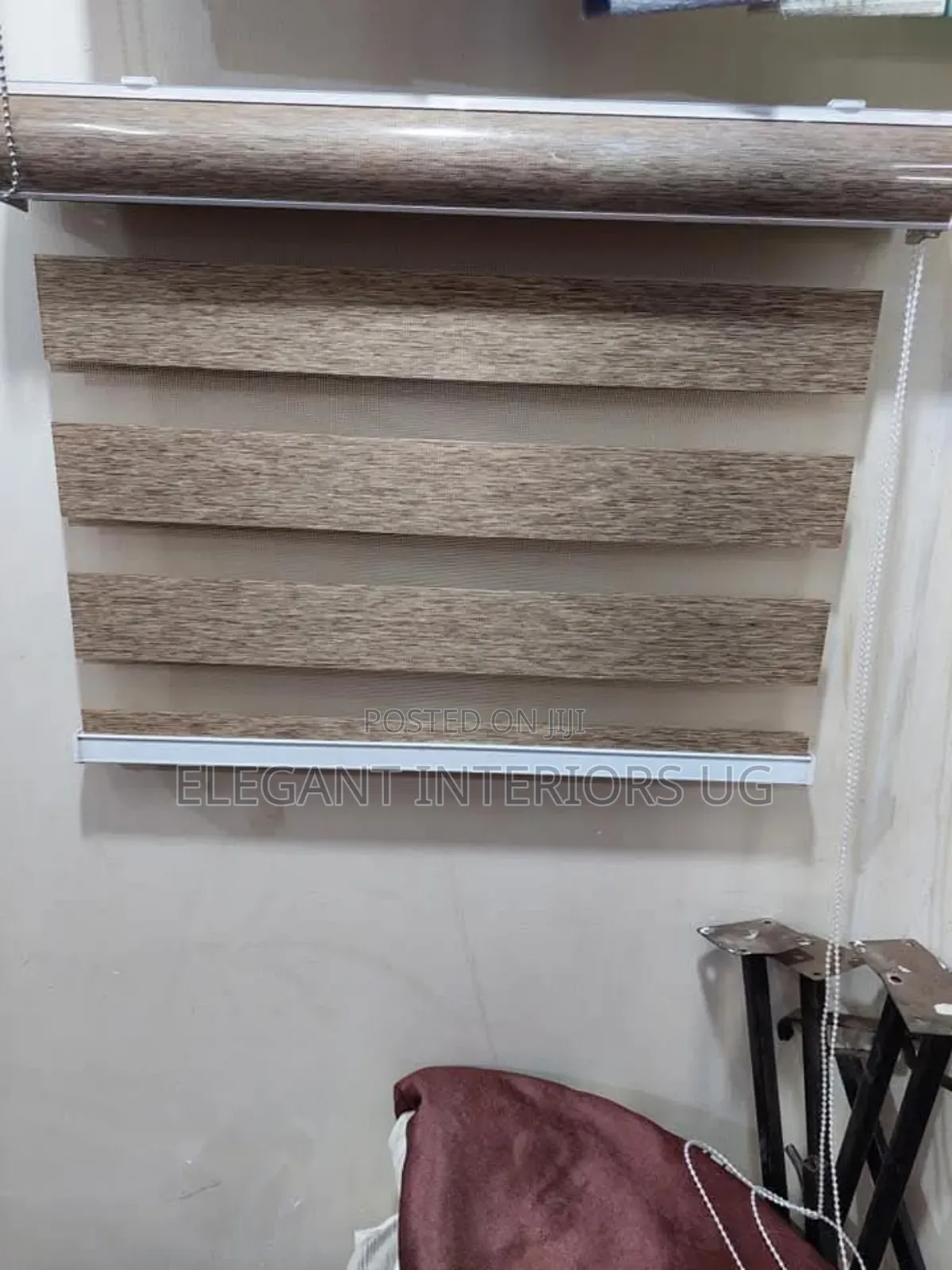 Elegant Curtain Blinds Per Square Meter Available in Stock