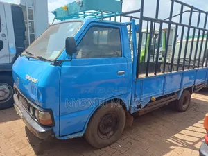Toyo Ace Truck