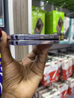 Samsung Galaxy Z Flip4 256 GB Purple