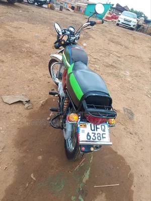 Bajaj Boxer 100 2023 Red