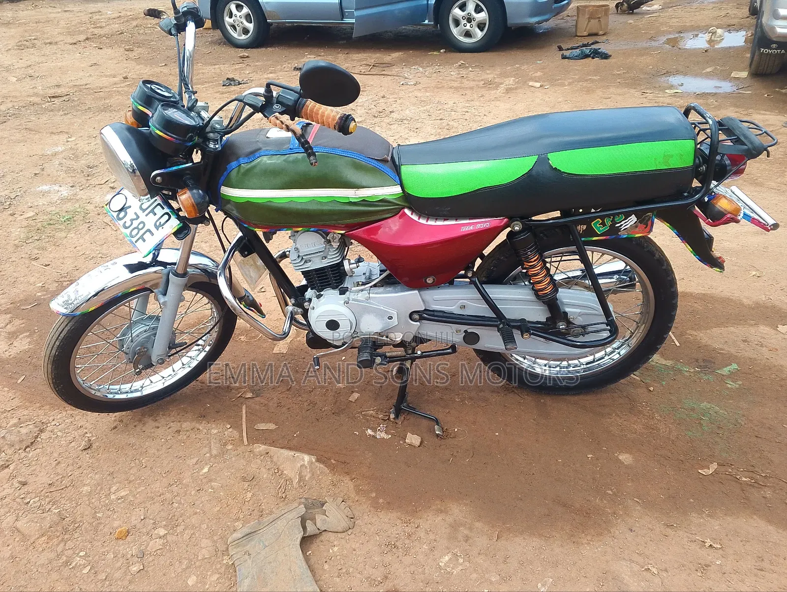 Bajaj Boxer 100 2023 Red