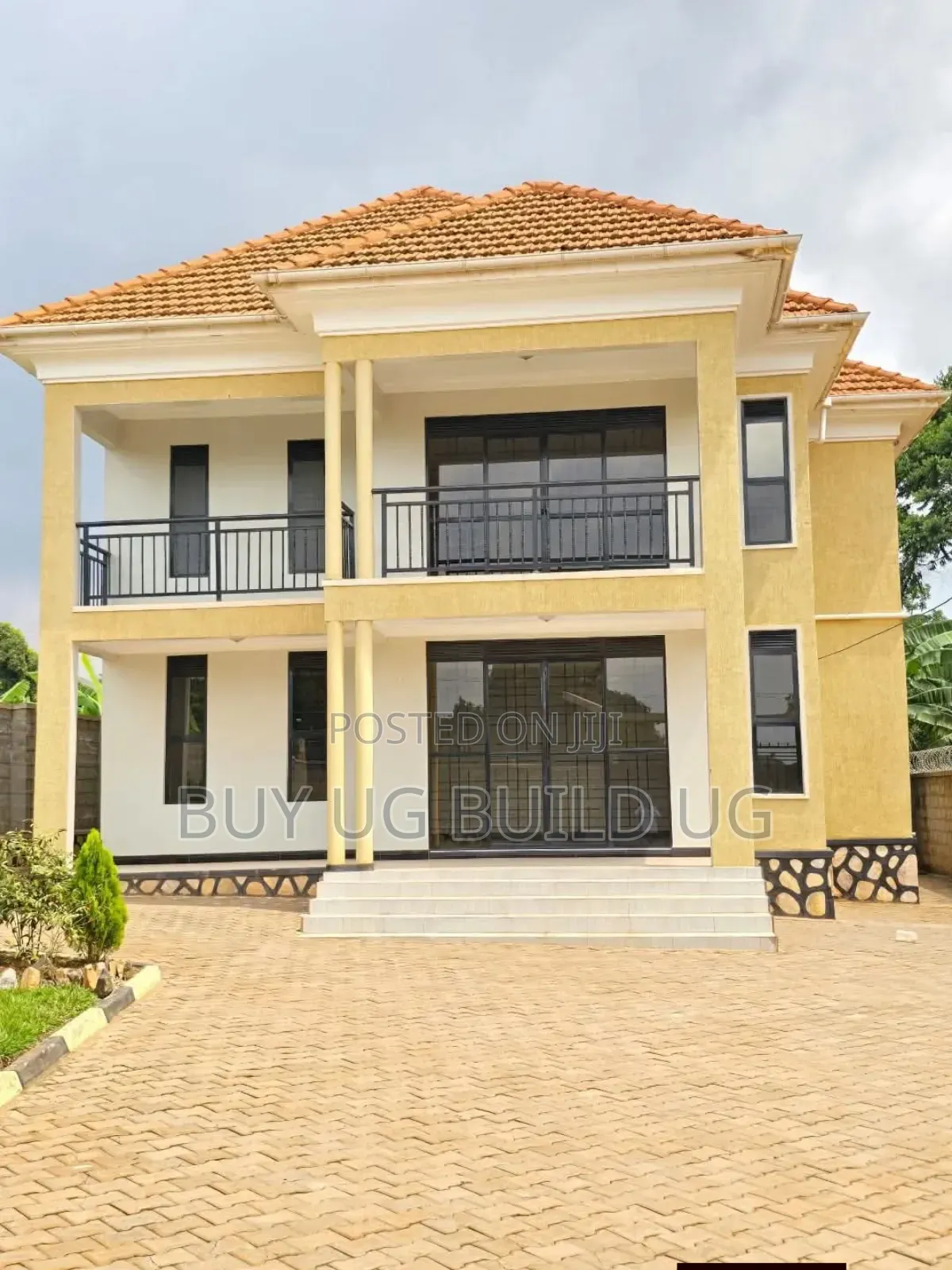 4bdrm Duplex in Kitende - Lumuli, Division B for sale