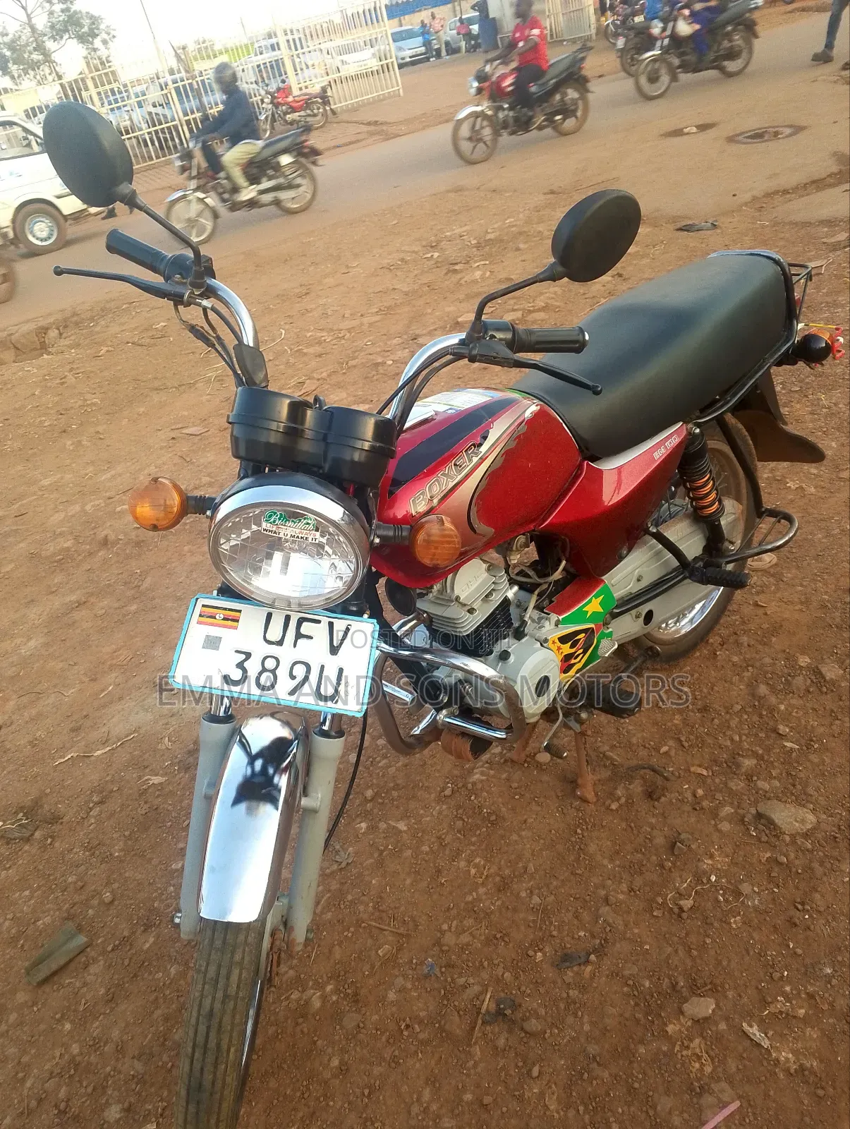 Bajaj Boxer 100 2023 Red
