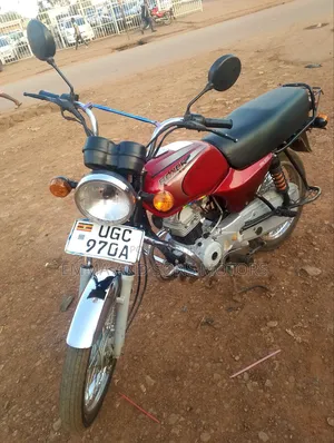 Bajaj Boxer 100 2024 Red