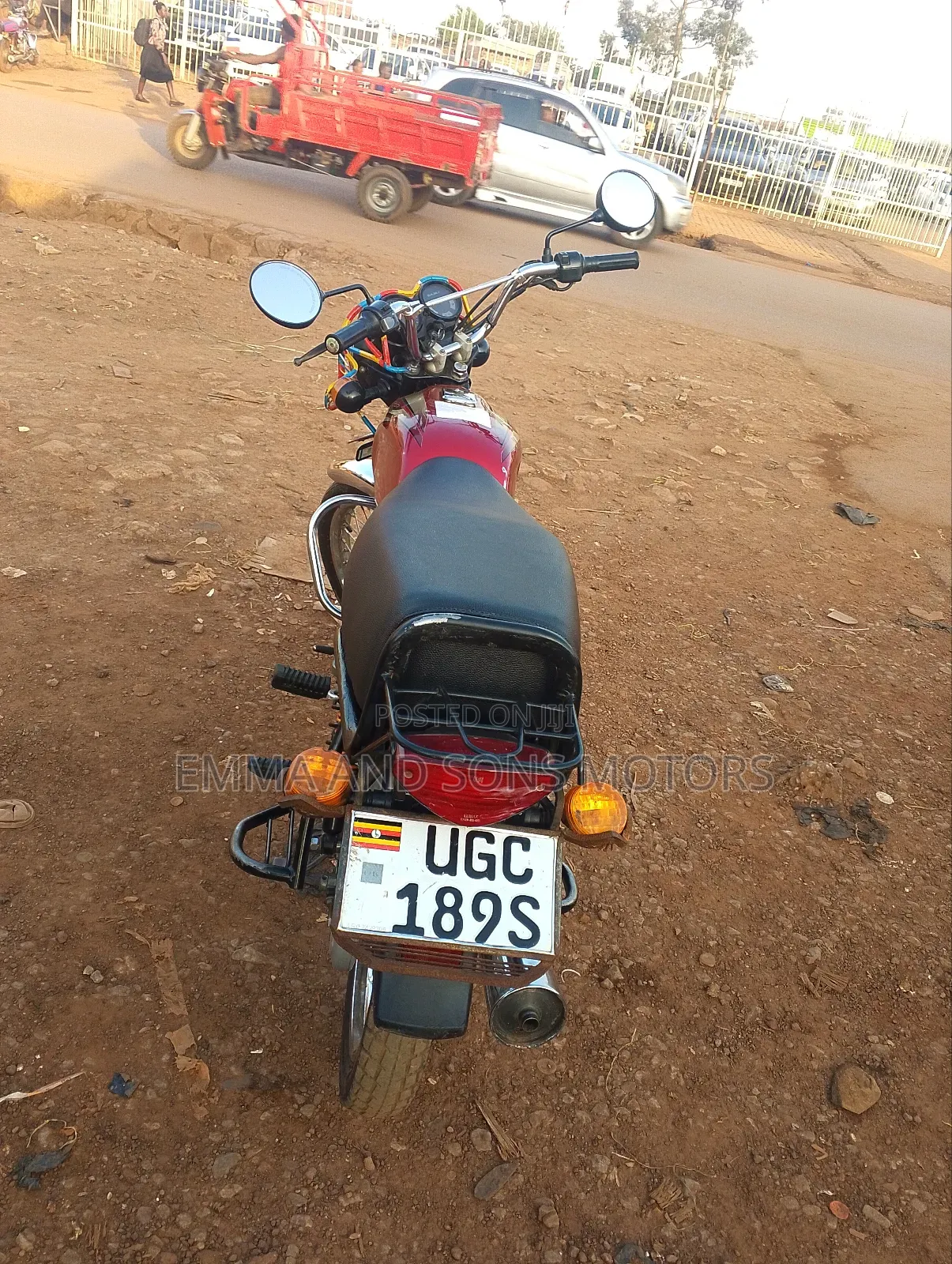 Bajaj Boxer 100 2024 Red