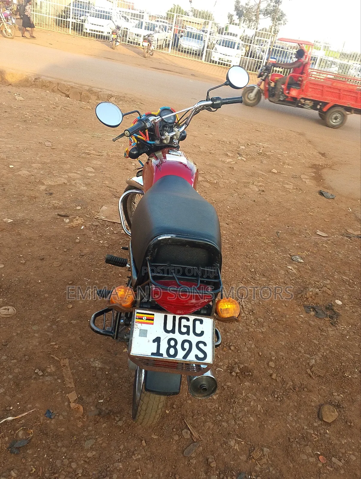 Bajaj Boxer 100 2024 Red