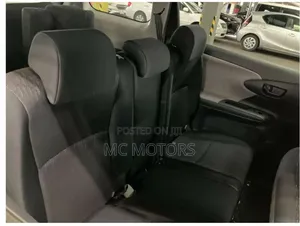 Toyota Wish 2011 Gray
