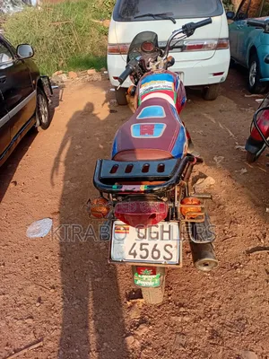 Bajaj CT 125X 2025 Red