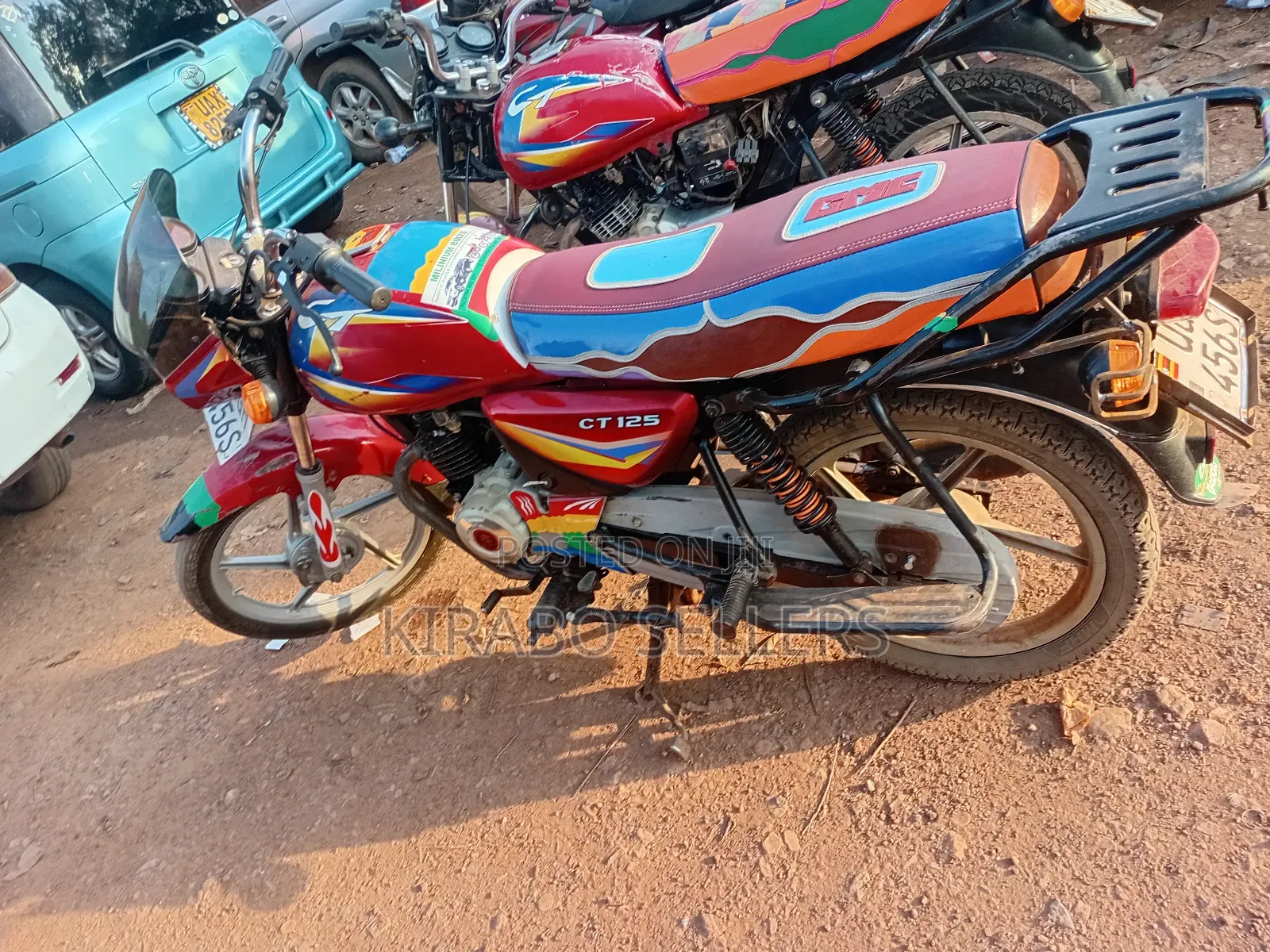 Bajaj CT 125X 2025 Red