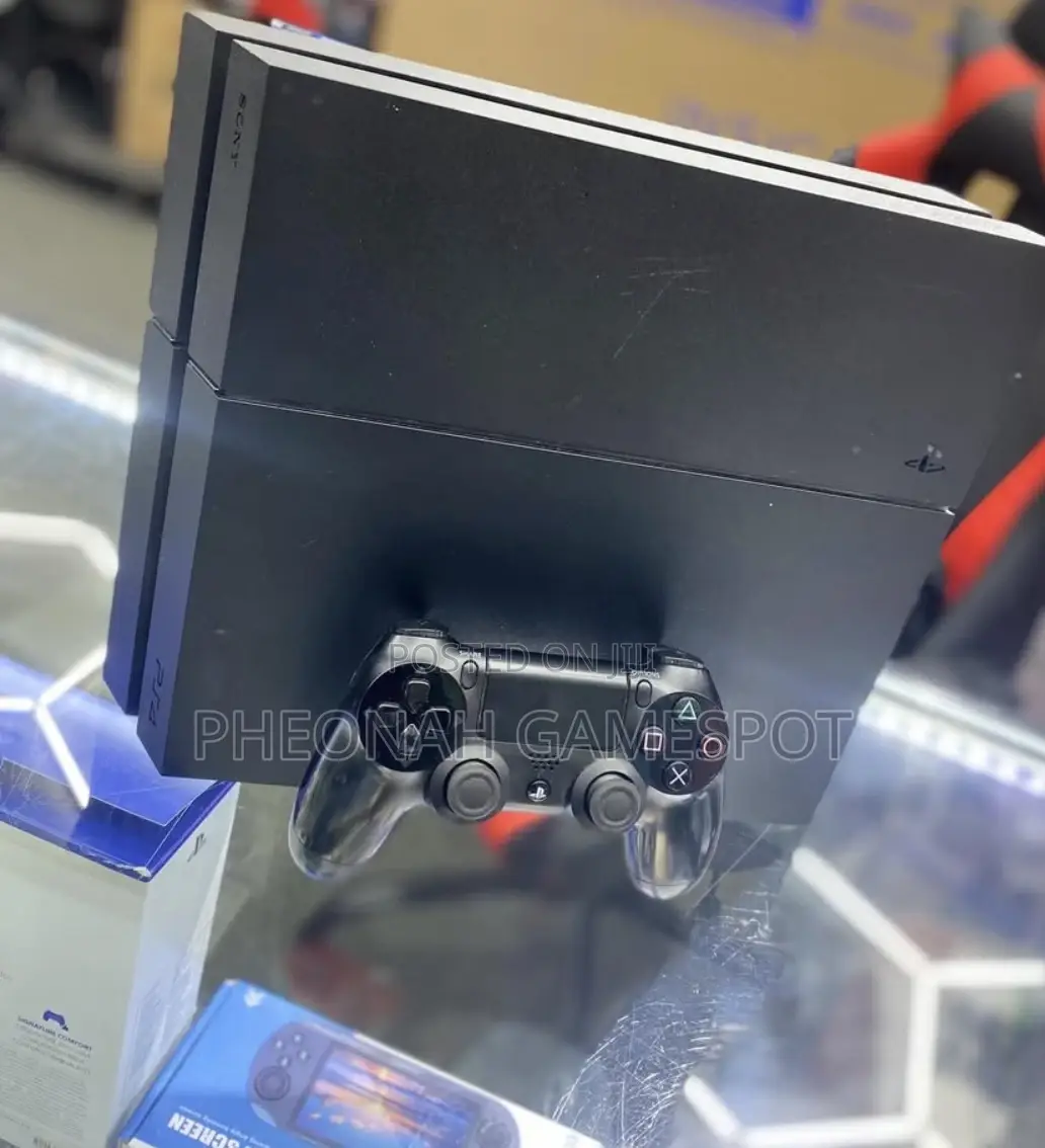 Ps4 Gaming Console With 2 Controllers and 15 Games, Ready for Fun.