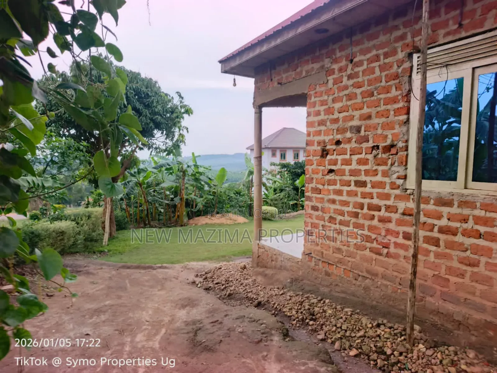 3bdrm House in Bujjuko, Central Division for sale