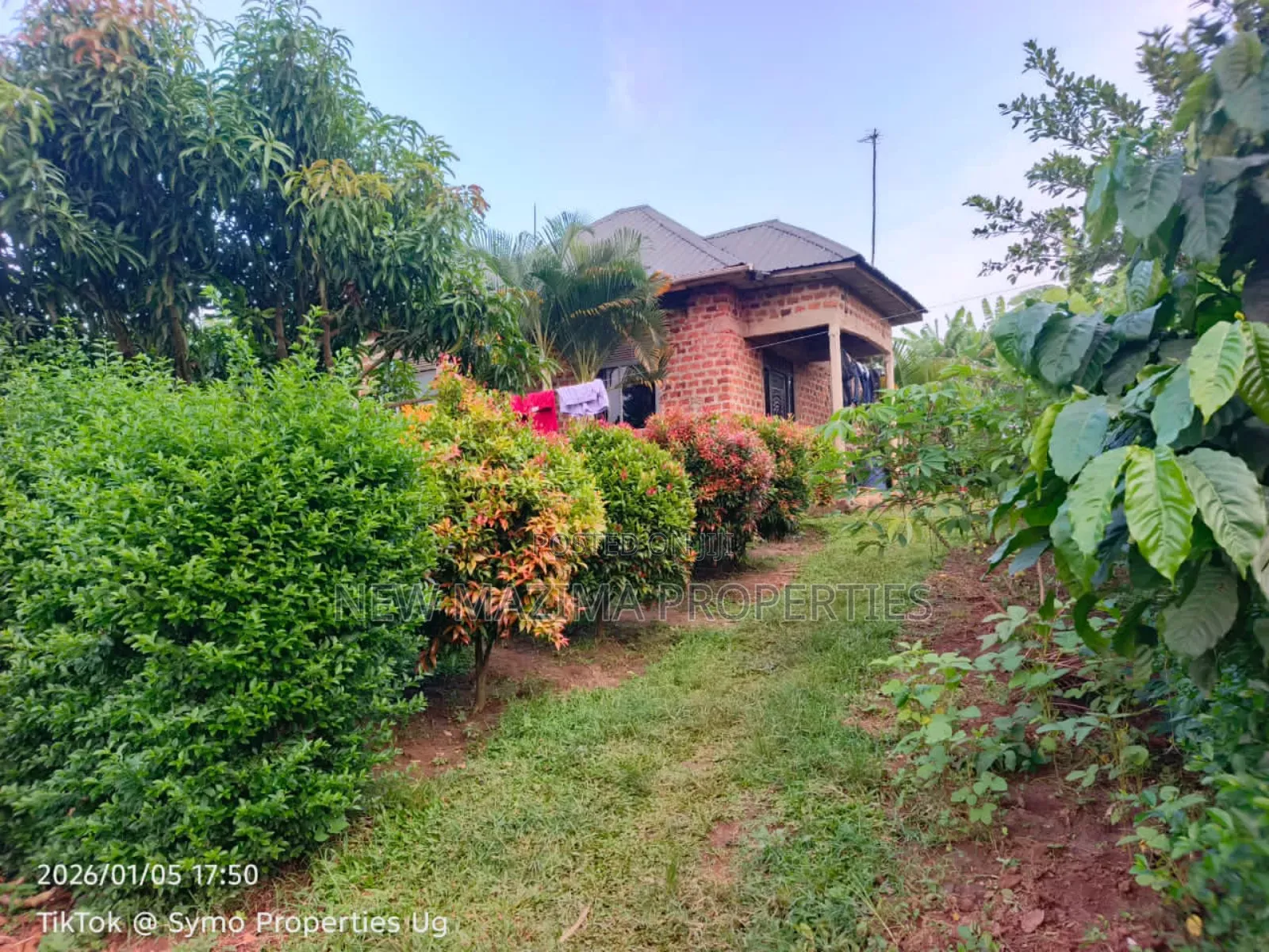 3bdrm House in Bujjuko, Central Division for sale