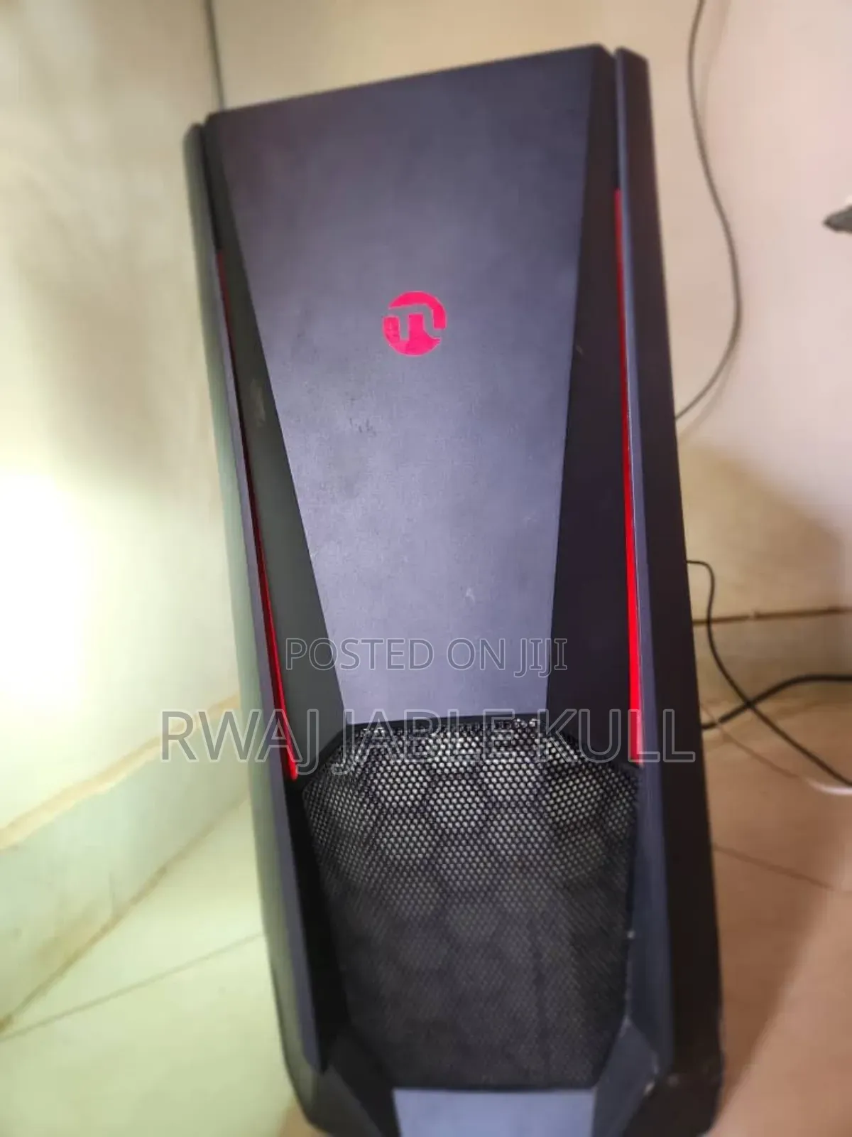 Desktop Computer Asus ROG GT51CA 4GB Intel Core i5 SSD 1T
