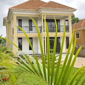 Mini Flat in Kitende Ntebe Rd, Central Division for sale