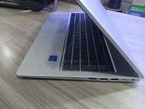 New Laptop HP ProBook 450 8GB Intel Core I5 SSD 1T