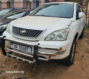 Toyota Harrier 2008 White