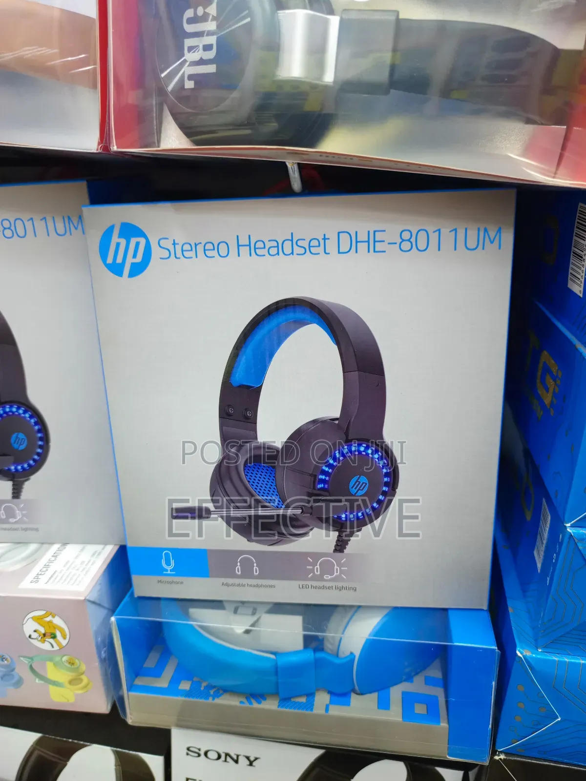 An Hp Dhe-8011um Stereo Gaming Headset.