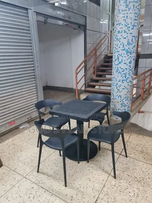 Outdoor Latte Plastic Table and Chairs Plastic Table and Chairs