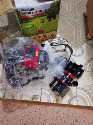 Two Stroke Garden Weeder