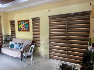 Elegant Horizontal Blinds Per Square Meter Available at Favorable