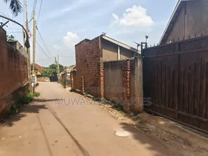 13decimals on Quick Sale in Bukoto